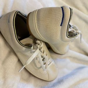 Rothy’s Vanilla Lace Up Sneakers